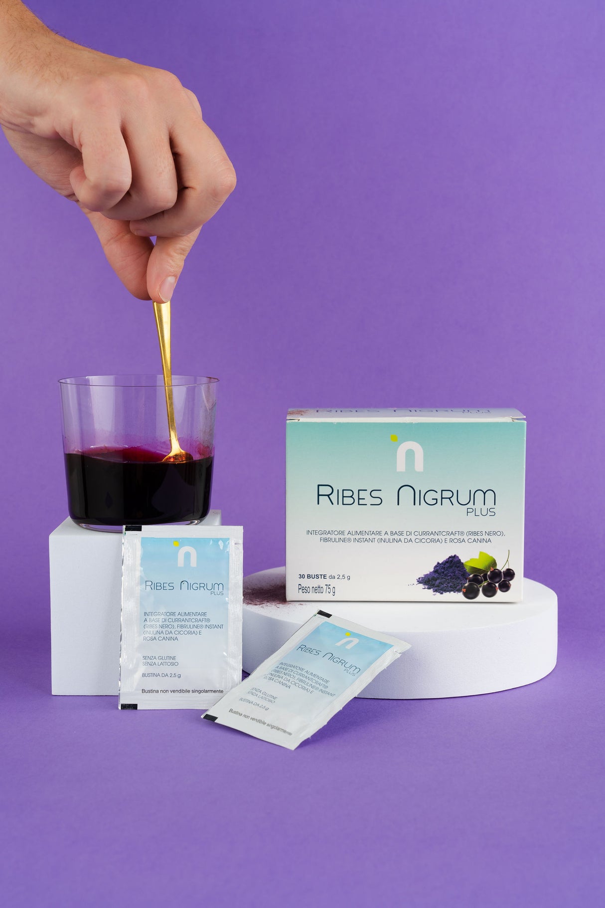 Kit Ribes Nigrum Plus 3+2 OMAGGIO